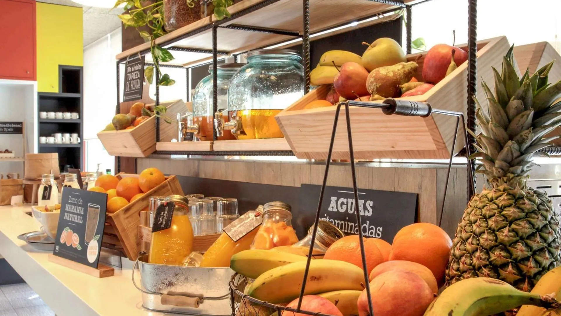 Hotel Ibis Sevilla Spanien